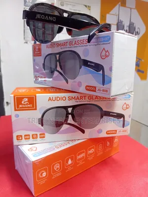 High Definition Visual Clear Sound Audio Smart Glasses