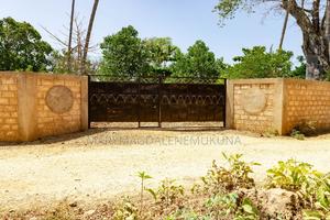 Prime Gated Community Plots in Diani Kinondo. - thumbnail 2