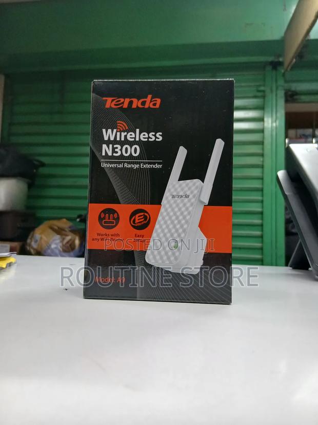 Tenda Wireless N300 Range Extender A9 - main view