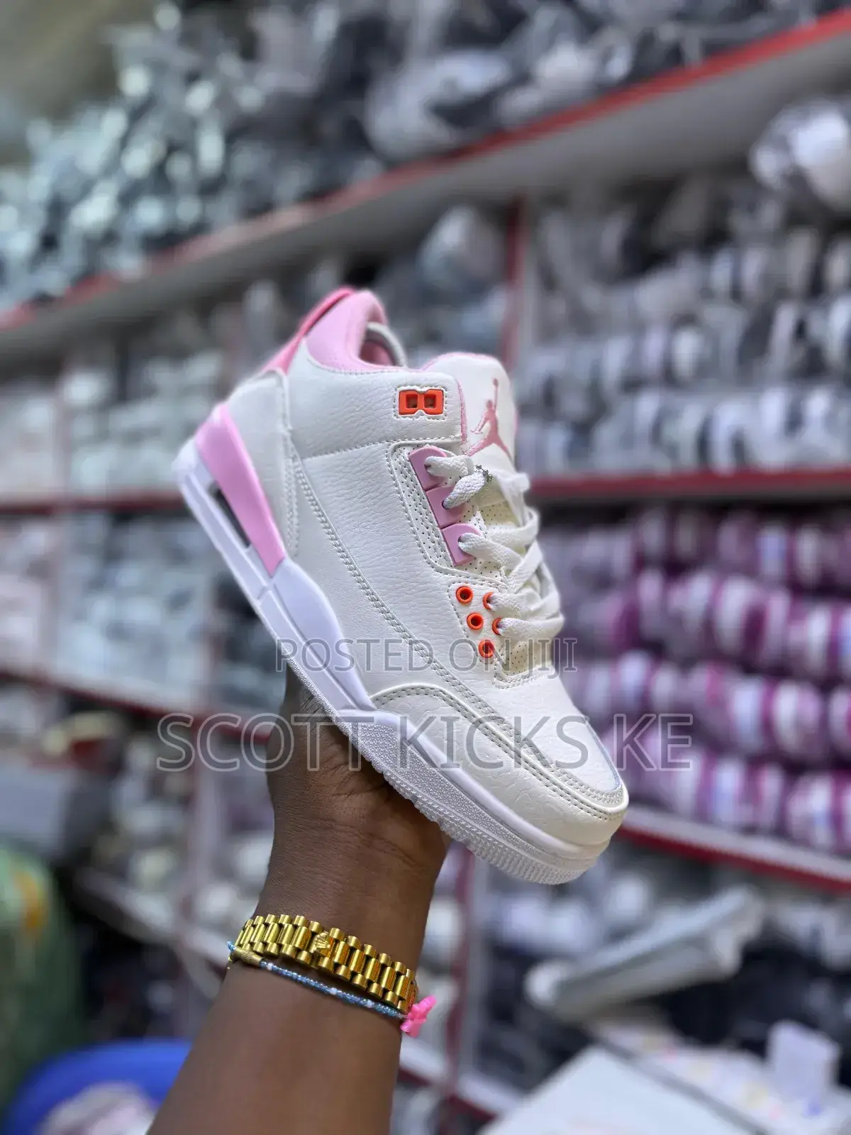 Jordan 3 Valentine