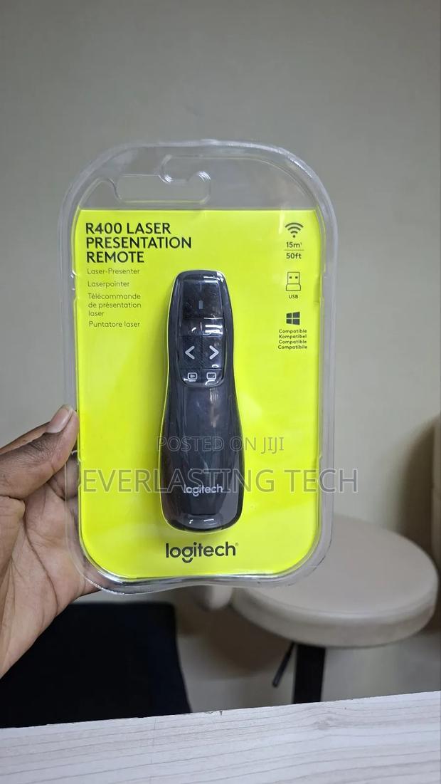 Logitech R400 Wireless Presentation Remote - Black