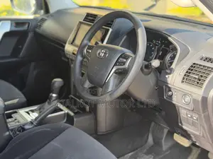 Toyota Land Cruiser Prado 2.7 2020 Black