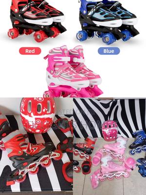 Adjustable Kids Roller Skates Set With Helmet Protective Guards-tet - main view