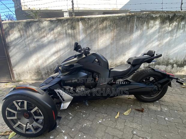 Can-Am 2019 Black - thumbnail 2