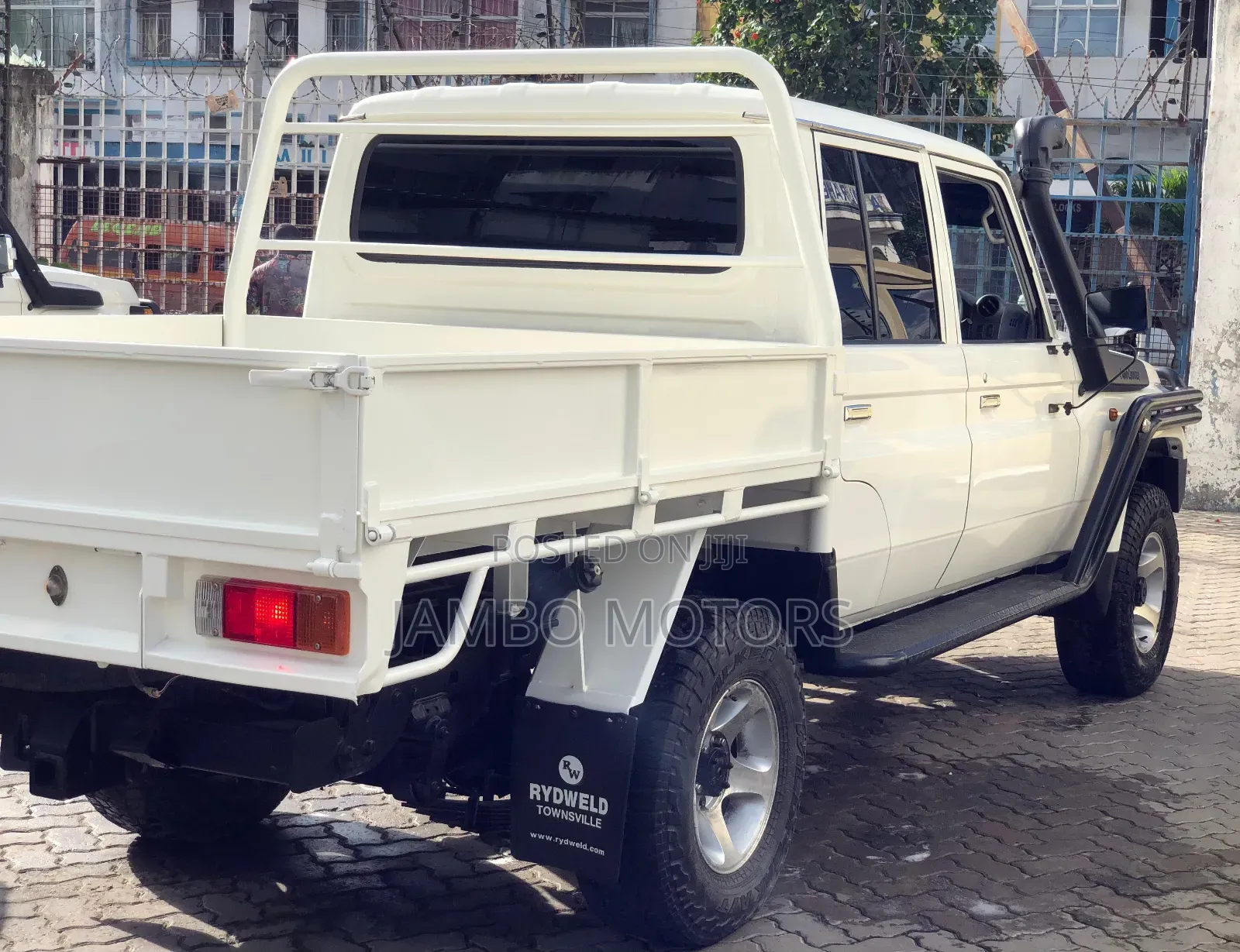Toyota Land Cruiser 79 Series 2019 White