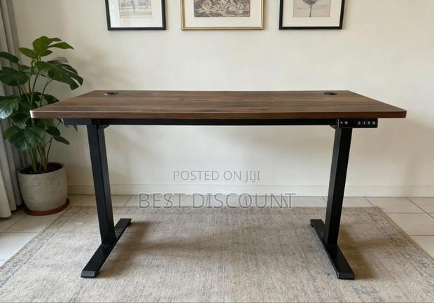 Modern Adjustable Electric Desk - main view