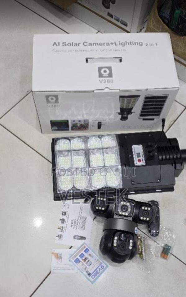 Solar Powered 180w Led Flood Light With 4g Camera Outdoor PTZ CCTV