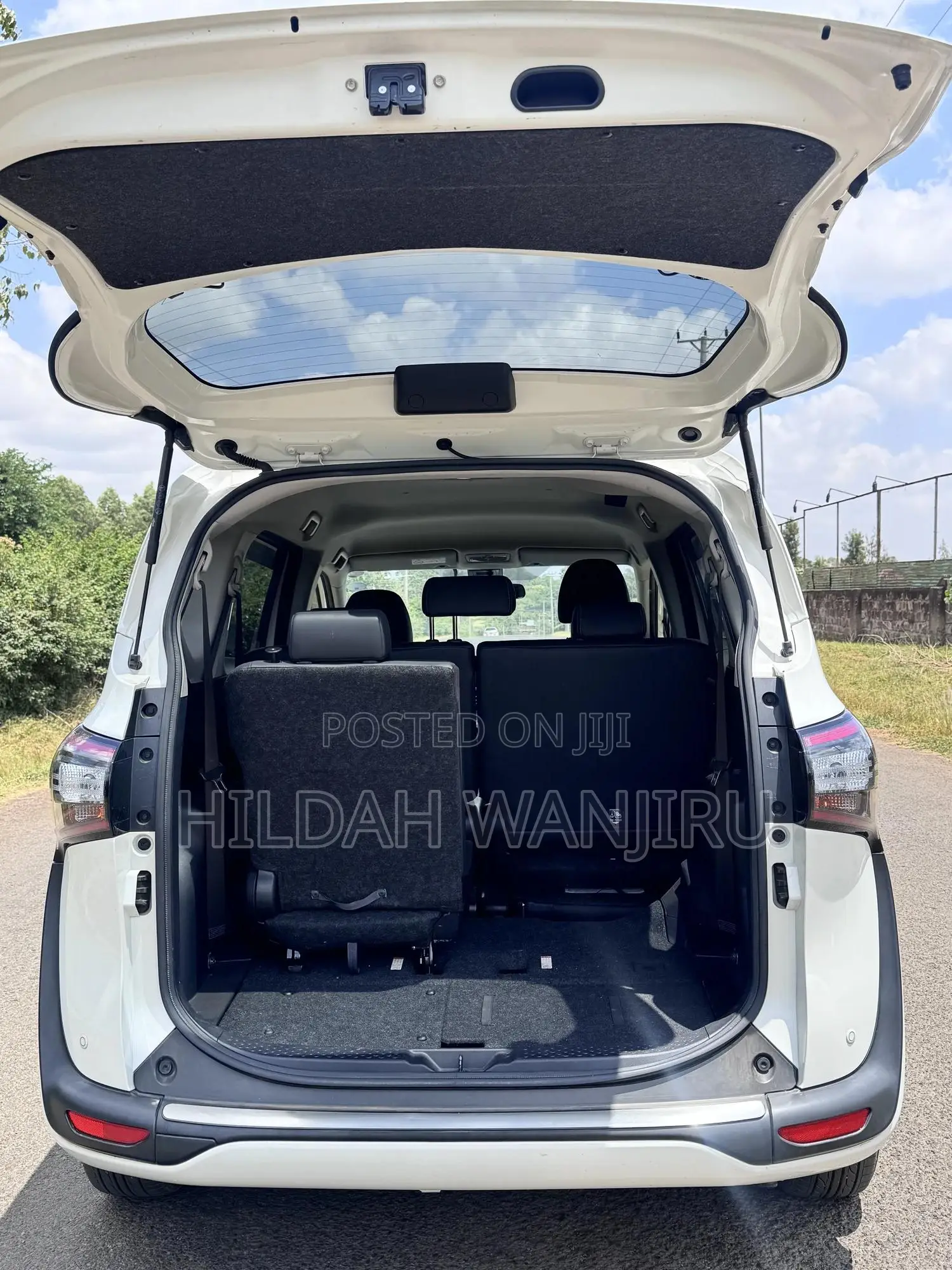 Toyota Sienta 2018 Black