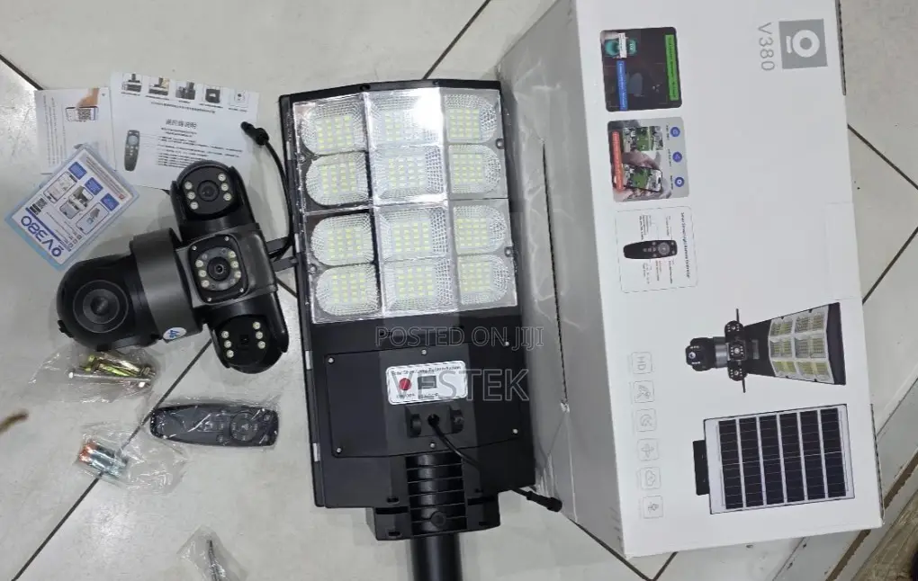 Solar 4g CCTV Camera With Led Street Light 180w Wireless Surveillance