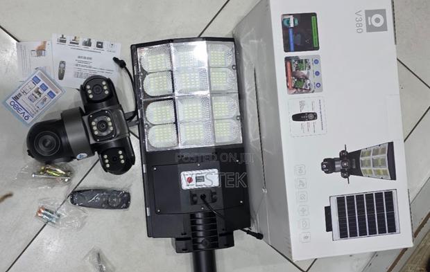 Solar 4g CCTV Camera With Led Street Light 180w Wireless Surveillance