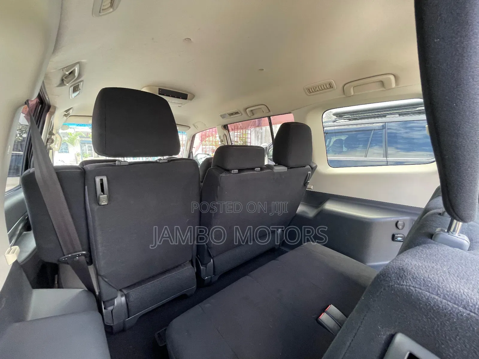 Mitsubishi Pajero V80 3.2 DI-D 2018 Black