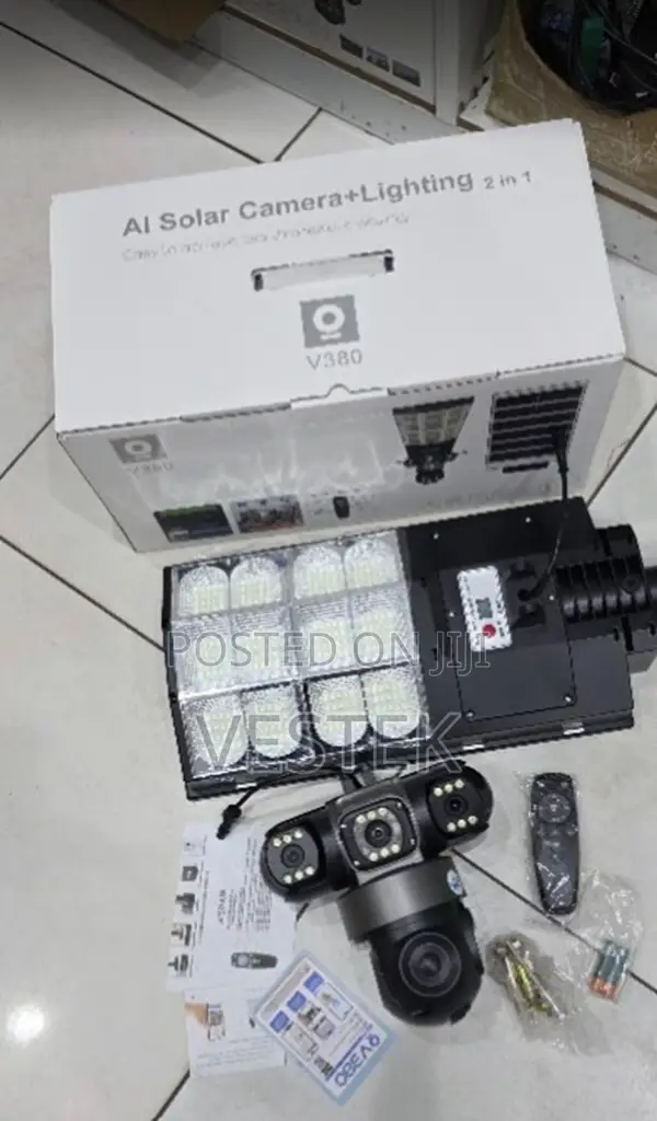 Solar Led Streetlight 180w With 4g CCTV Camera Outdoor Security