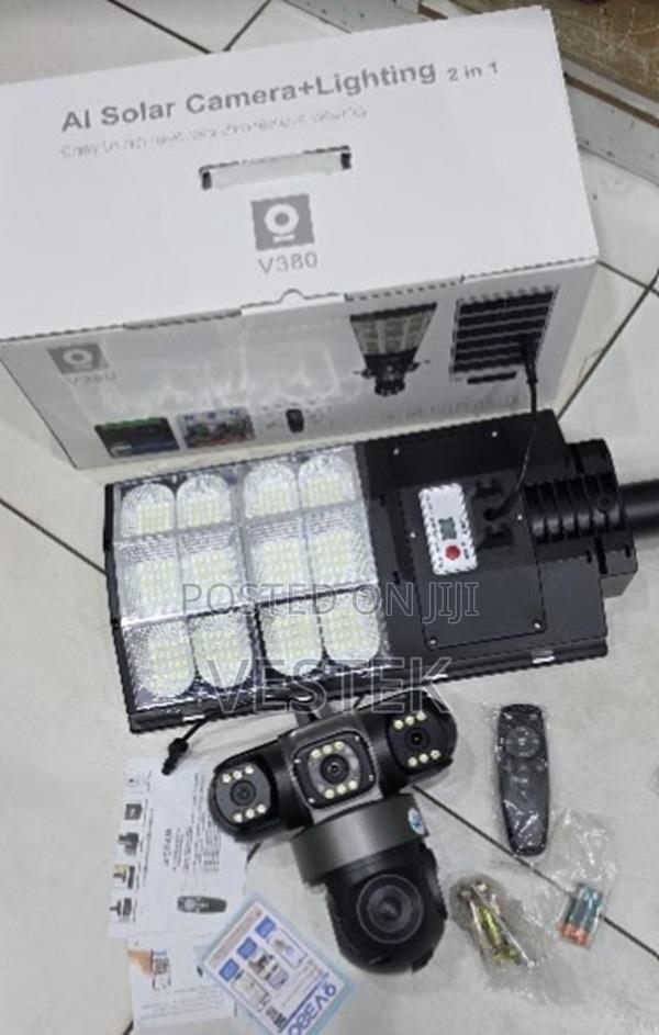 Outdoor Solar 4g Sim CCTV Camera With Led Flood Light 180w