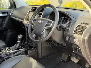 Toyota Land Cruiser Prado 2.7 2021 Black