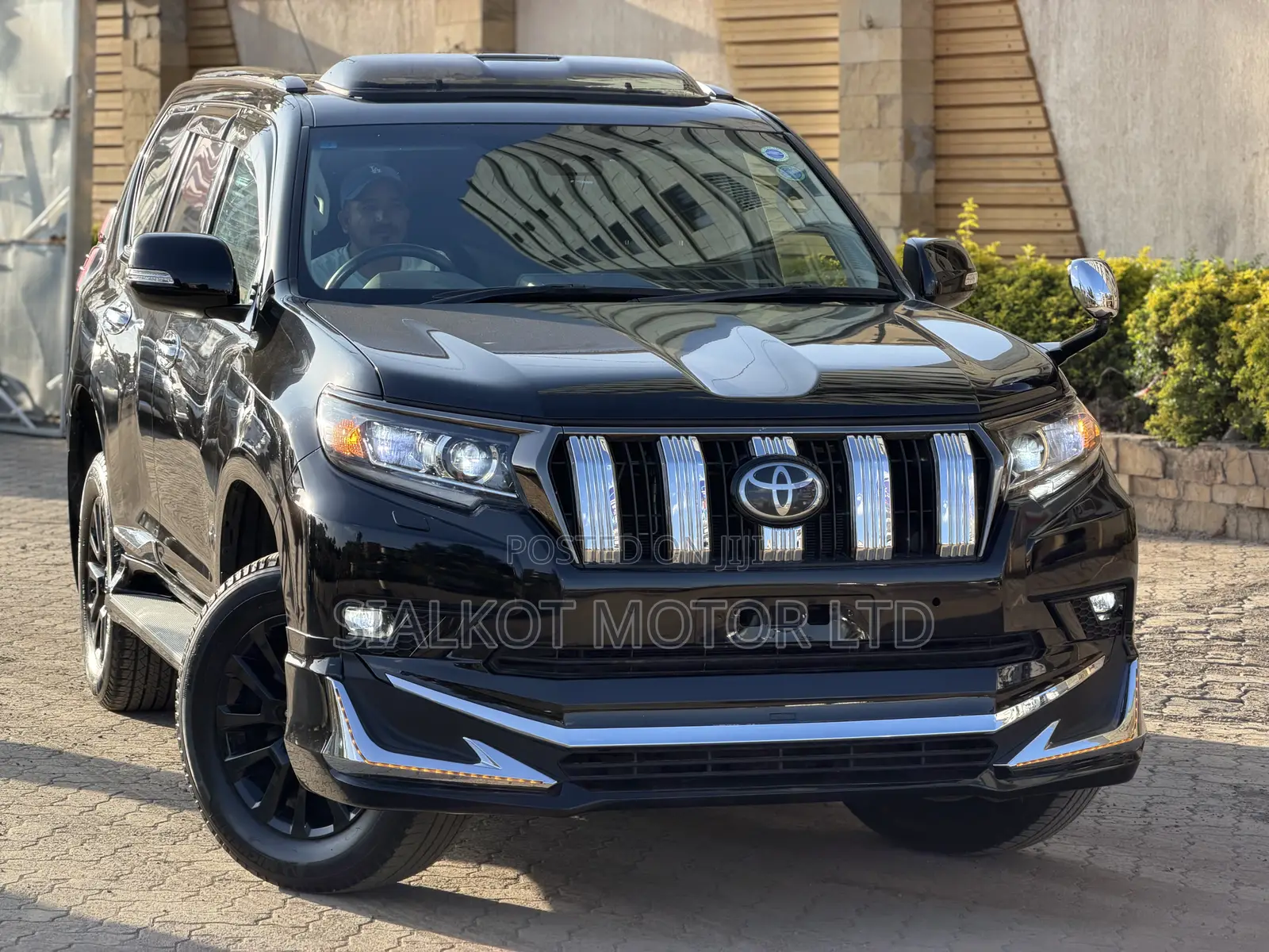 Toyota Land Cruiser Prado 2.7 2021 Black