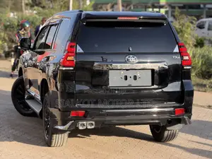 Toyota Land Cruiser Prado 2.7 2021 Black