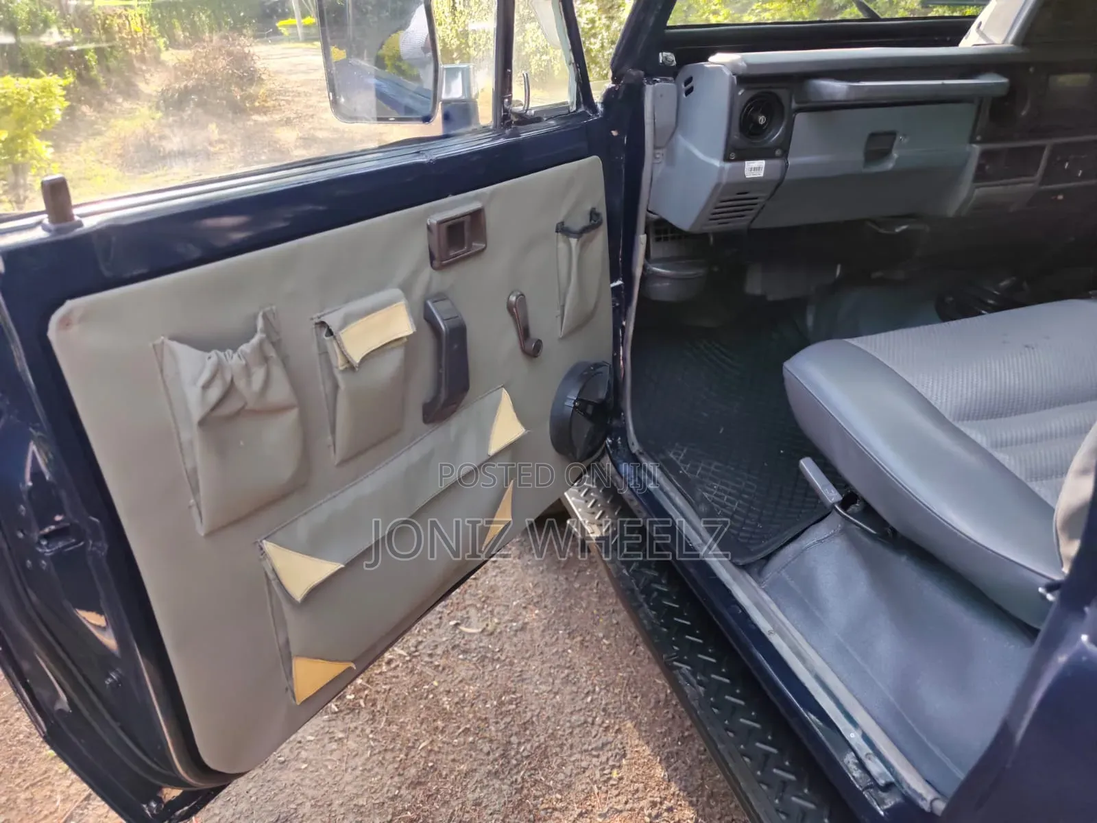 Toyota Land Cruiser 80 Wagon 4.2 D 1993 Blue