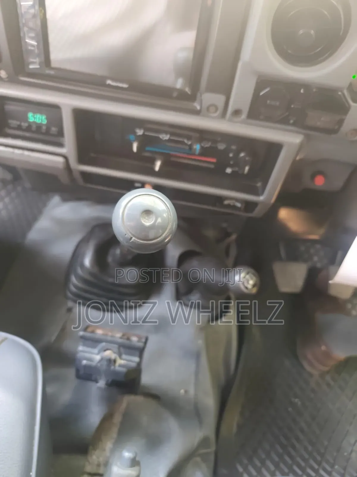 Toyota Land Cruiser 80 Wagon 4.2 D 1993 Blue