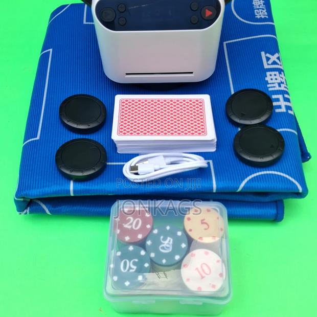 360° Rotating Automatic Card Shuffle and Dealer Machine - thumbnail 5
