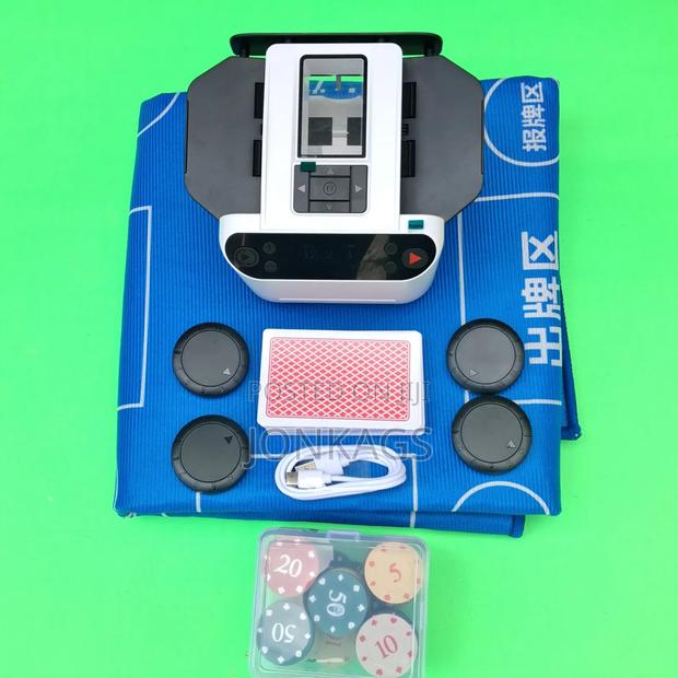 360° Rotating Automatic Card Shuffle and Dealer Machine - thumbnail 9