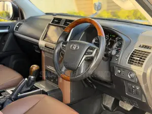 Toyota Land Cruiser Prado 2.7 2021 Brown