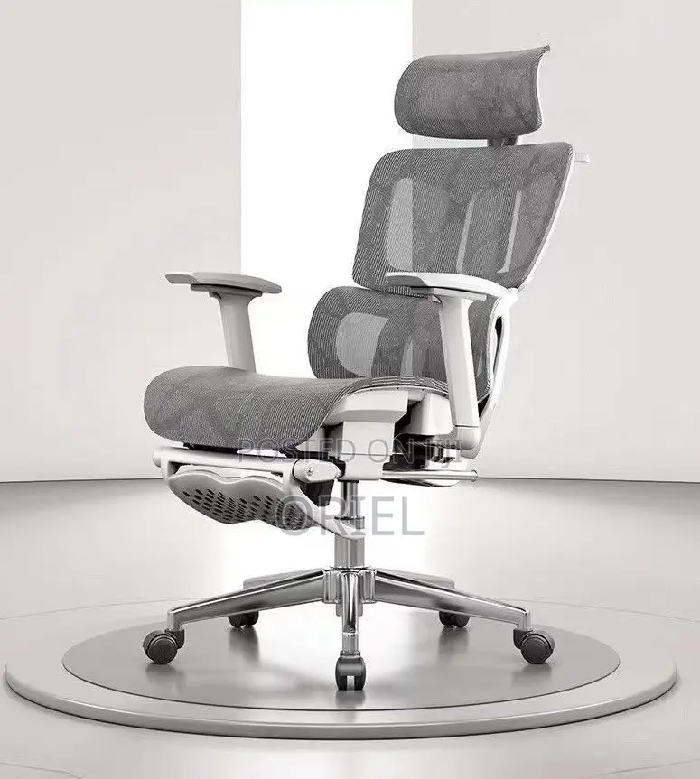 Office Chair; White Executive Office Chair With Lumbar Support