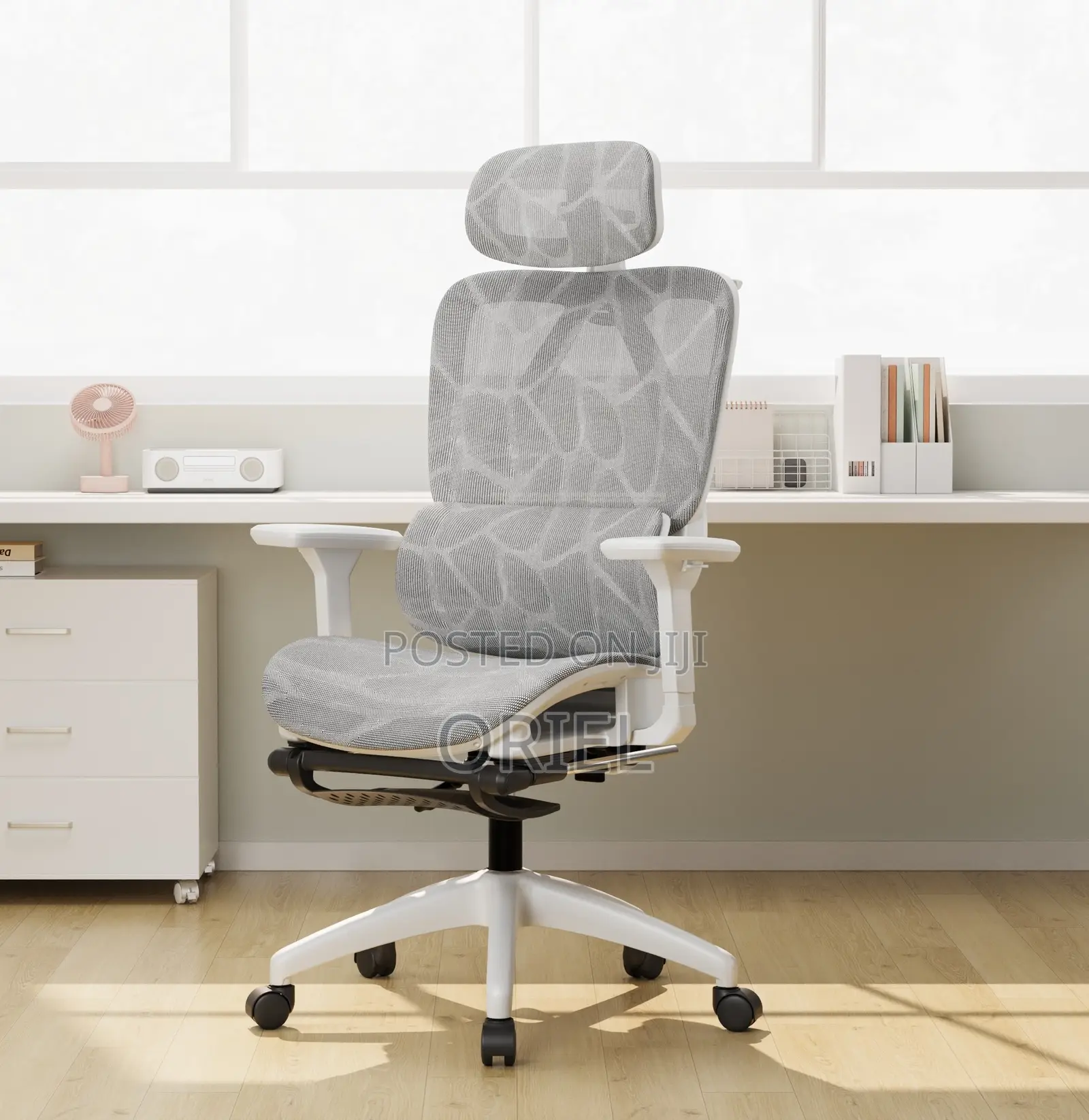 Office Chair; White Executive Office Chair With Lumbar Support