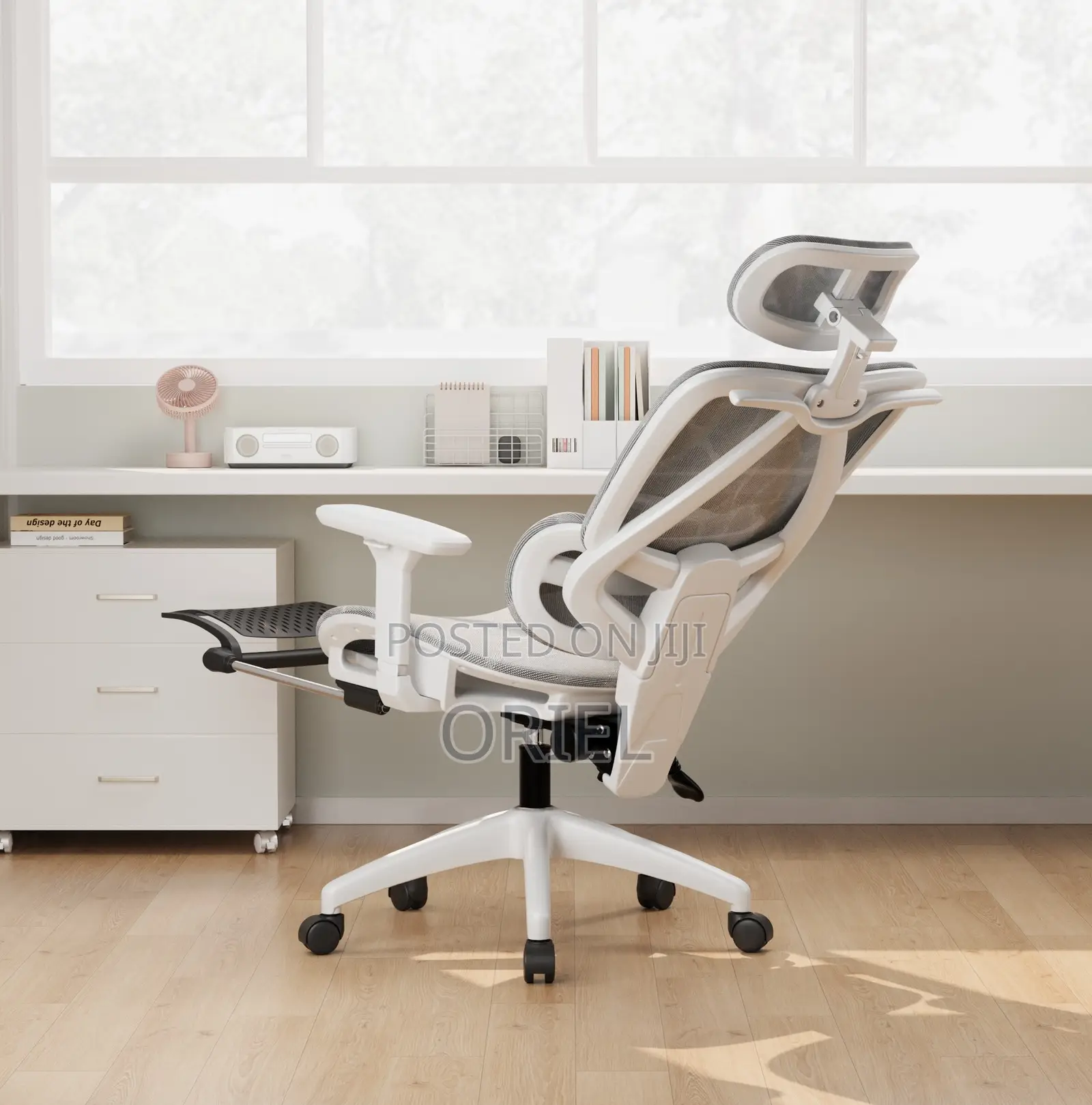 Office Chair; White Executive Office Chair With Lumbar Support