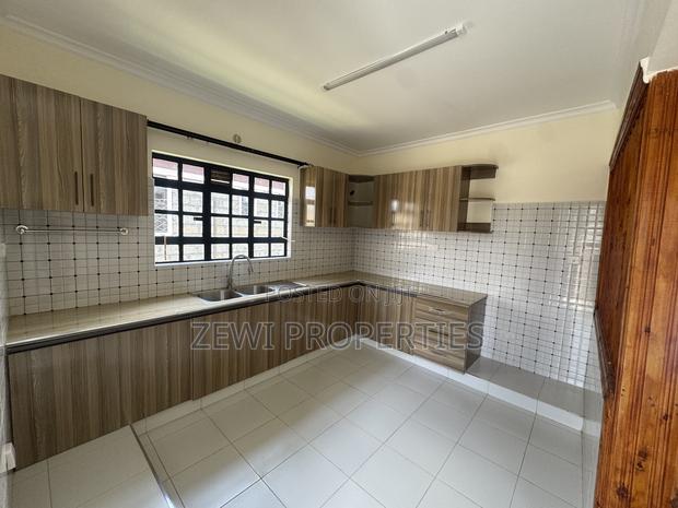 3bdrm Bungalow in Kibiku for sale - thumbnail 6