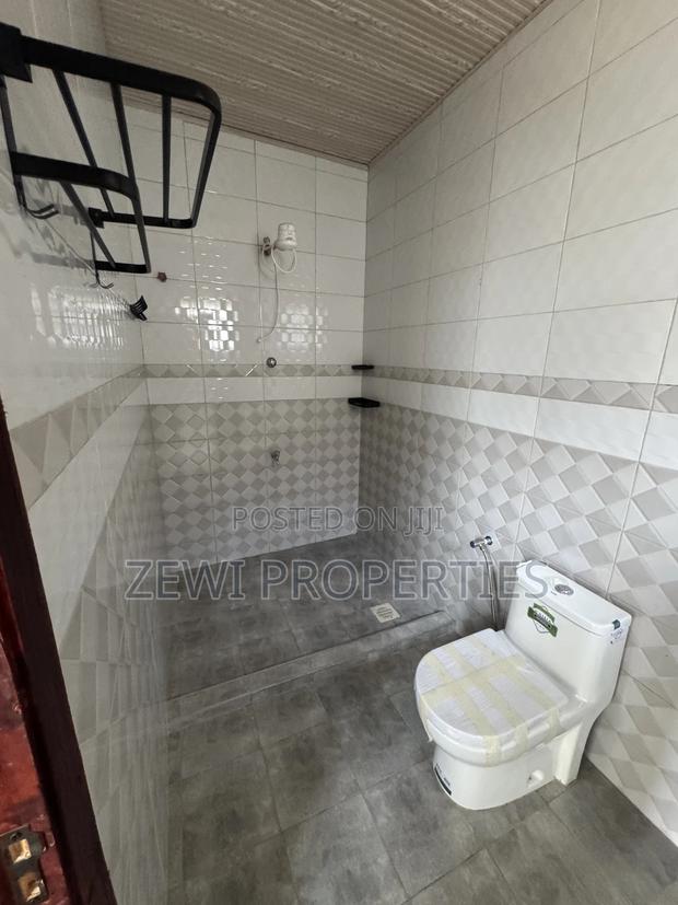 3bdrm Bungalow in Kibiku for sale - thumbnail 16