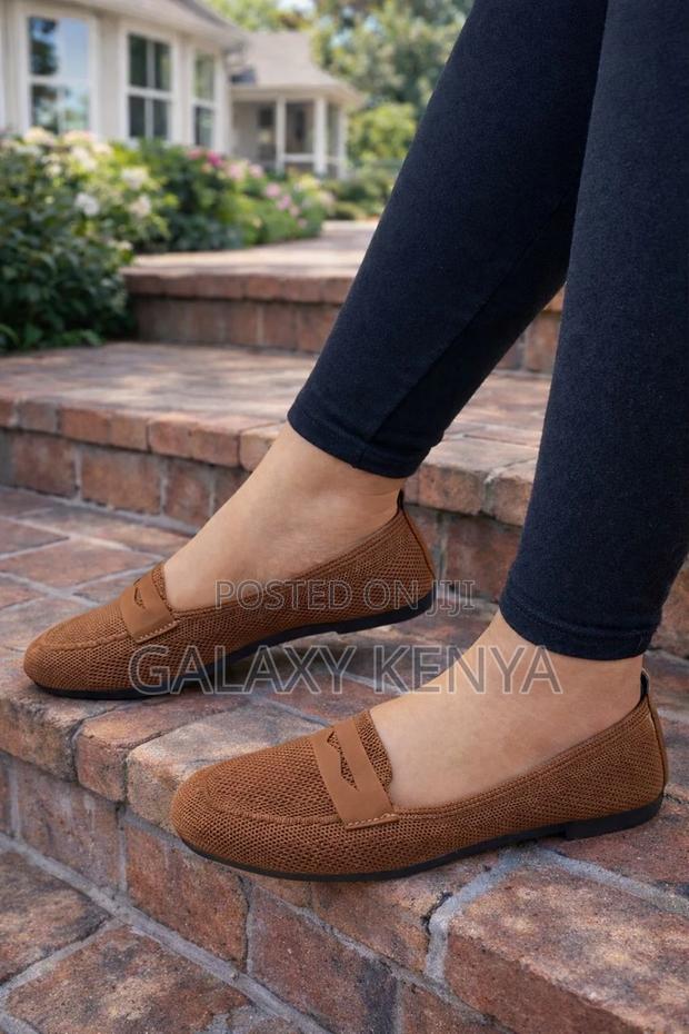 Ladies Breathable Slip-On - thumbnail 3