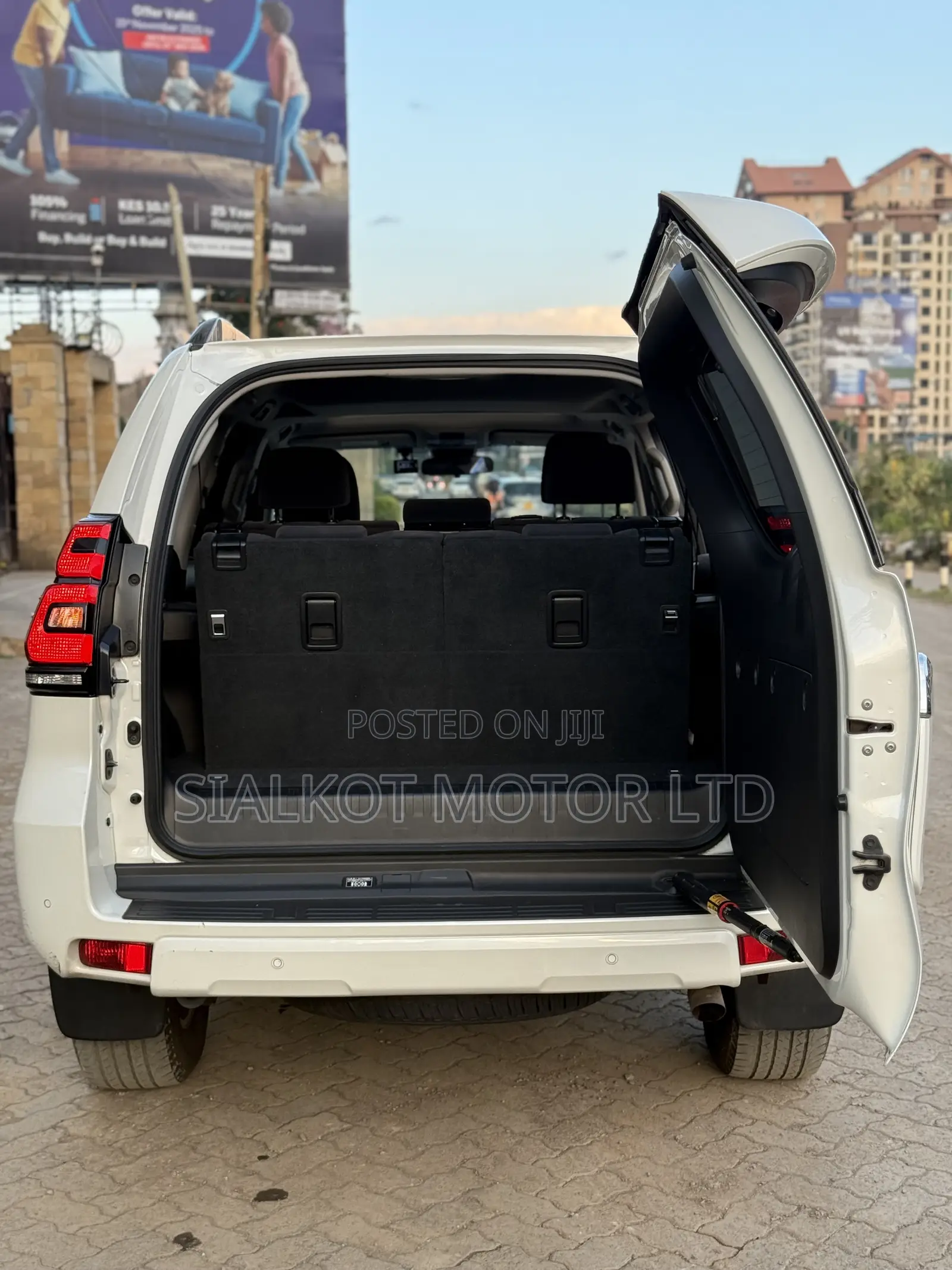 Toyota Land Cruiser Prado 2.7 2020 White