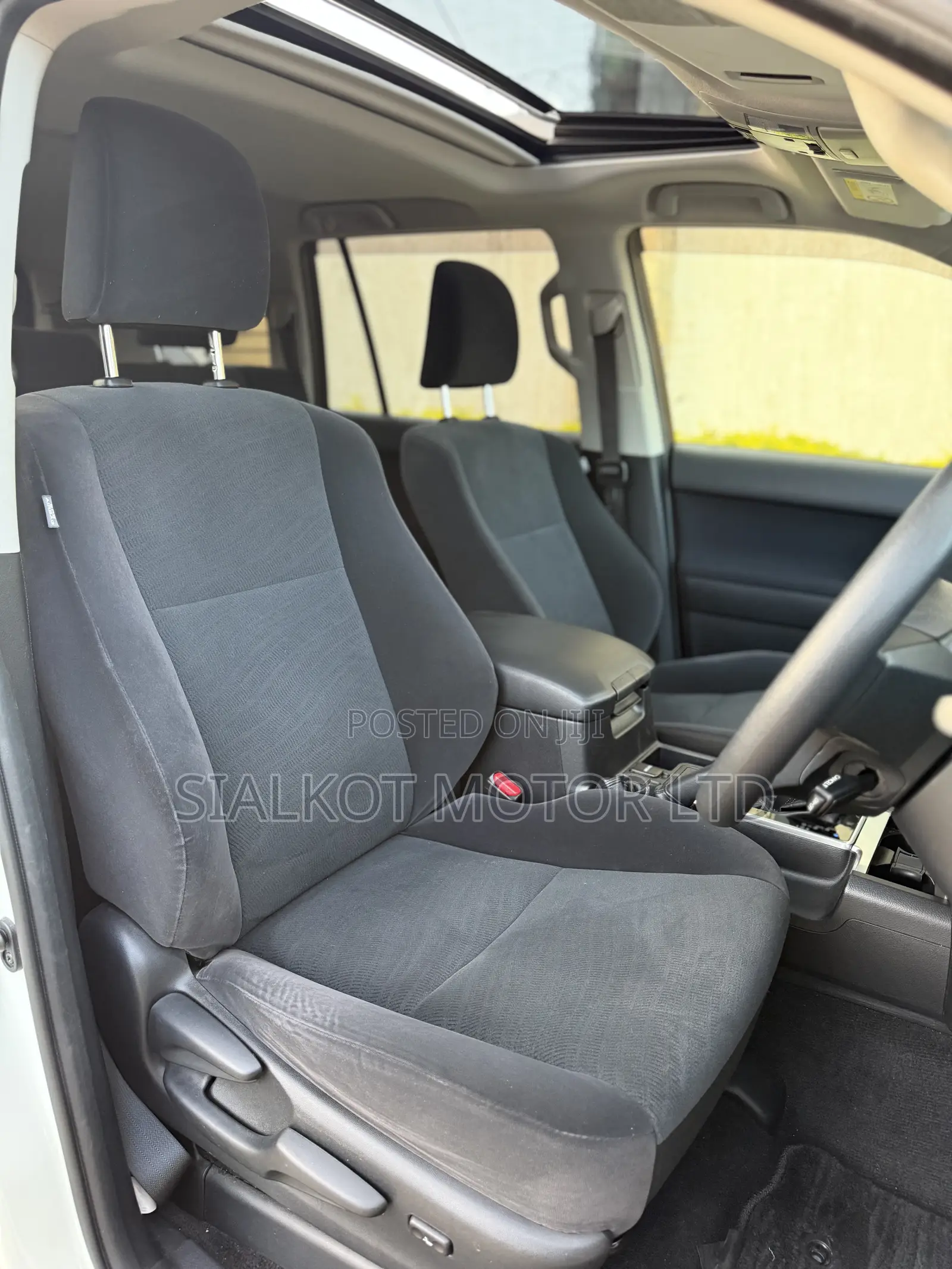 Toyota Land Cruiser Prado 2.7 2020 White