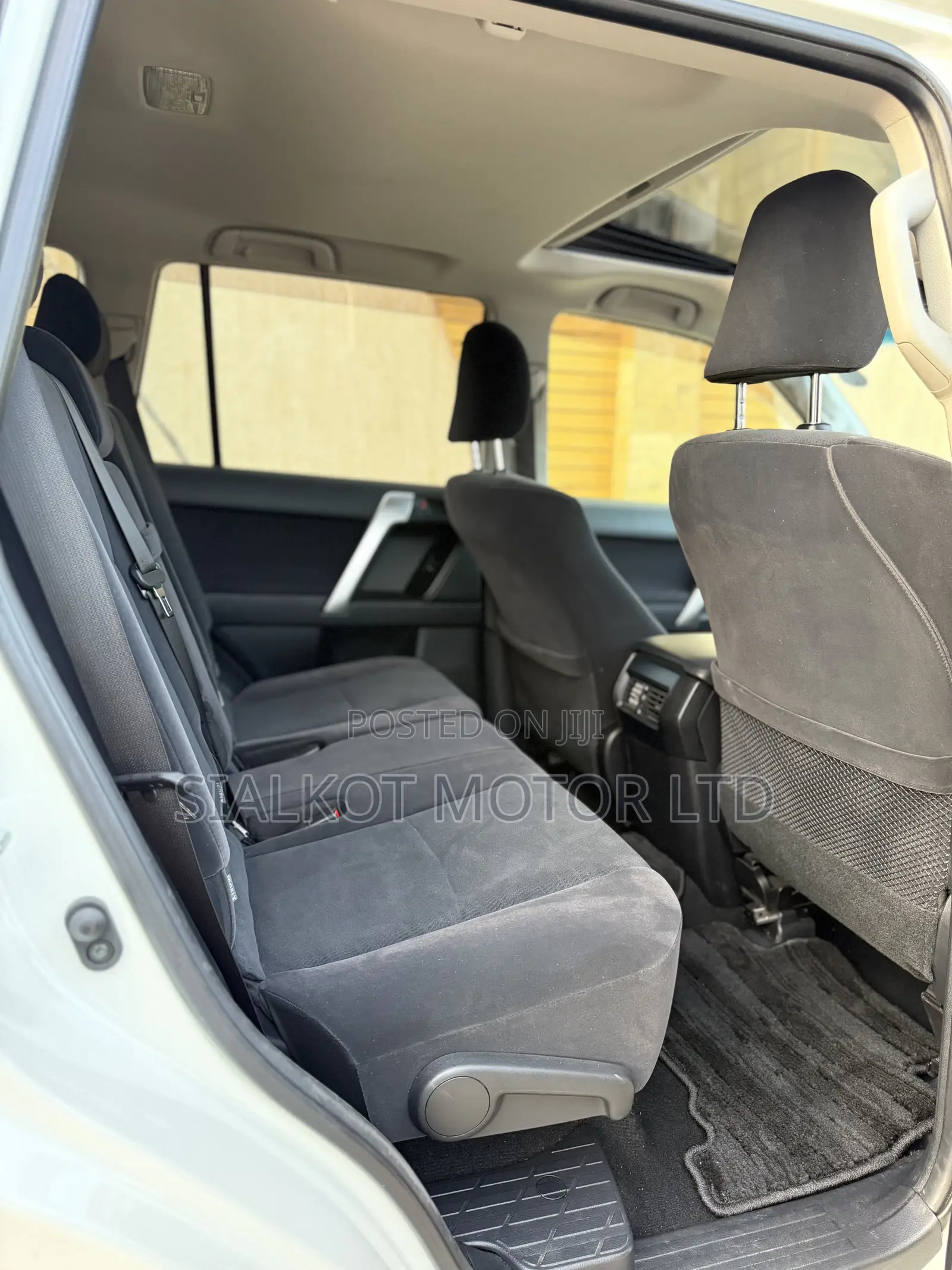 Toyota Land Cruiser Prado 2.7 2020 White