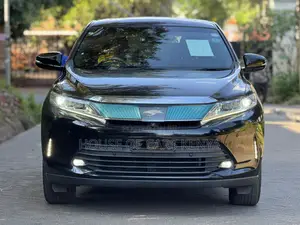 Toyota Harrier 2018 Black