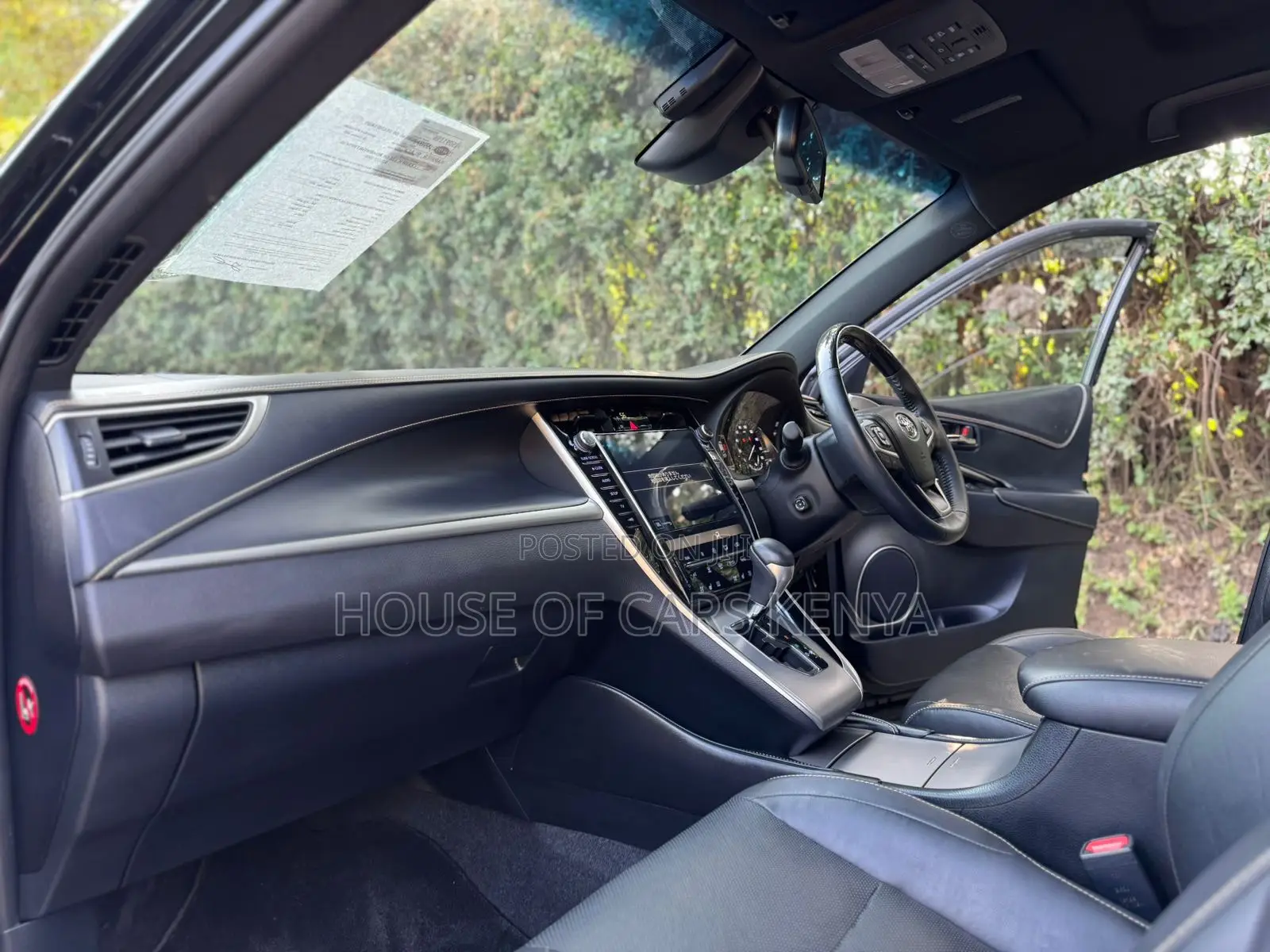 Toyota Harrier 2018 Black