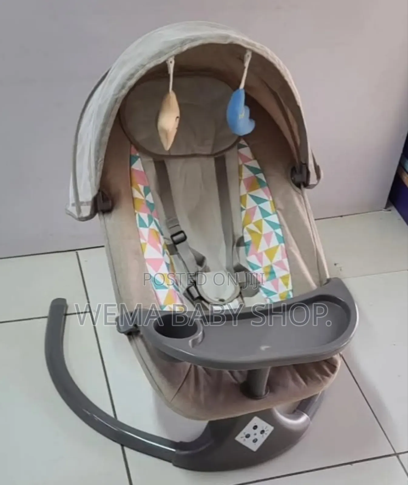 Electric Baby Rocker Swing, Model S0008 Plus.