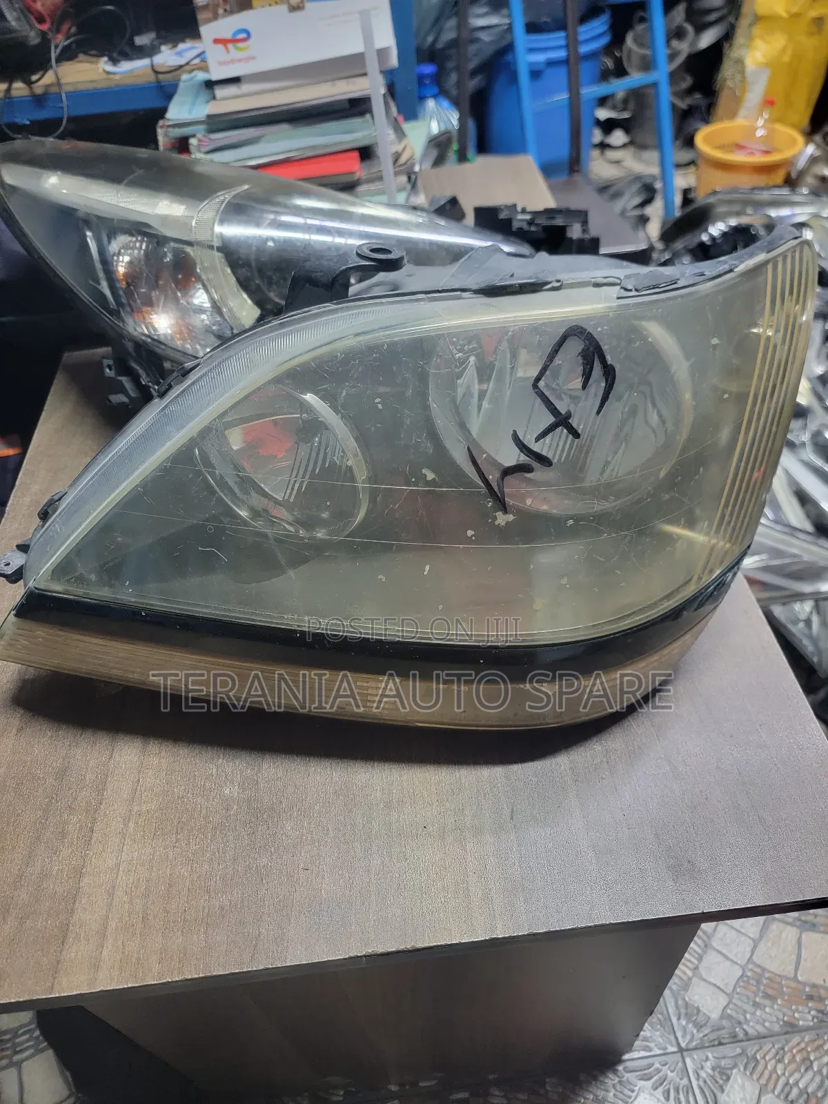 Harrier Old Model Headlight