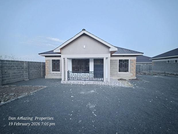 3bdrm Bungalow in Acacia, Kitengela for sale