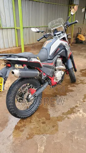 Raleigh 400cc 2017 Red