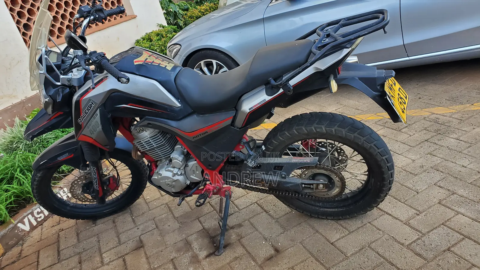 Raleigh 400cc 2017 Red