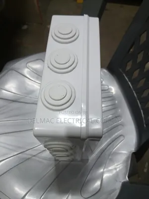 Adapter Box