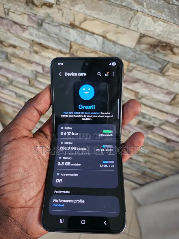 Samsung Galaxy Z Flip 5 256 GB Black - thumbnail 4