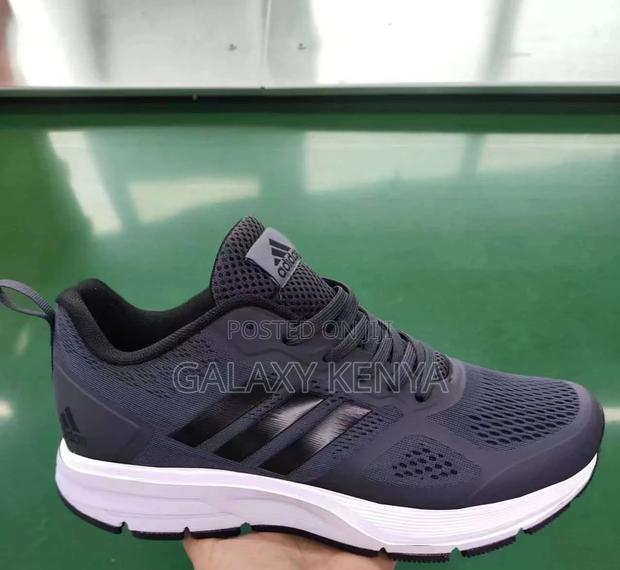 Adidas Zoom - thumbnail 3