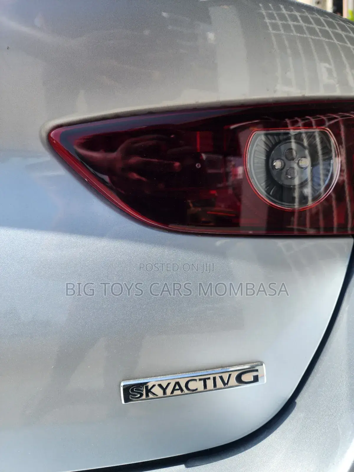 Mazda Axela 2019 Silver
