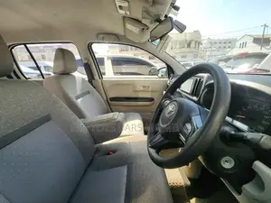 Toyota Passo 2018 White