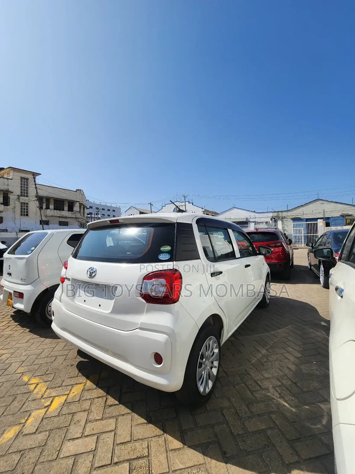 Toyota Passo 2018 White