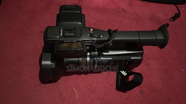 Video Camera - thumbnail 3