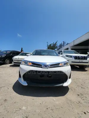 Toyota Axio 1.5 Hybrid 2WD 2018 White