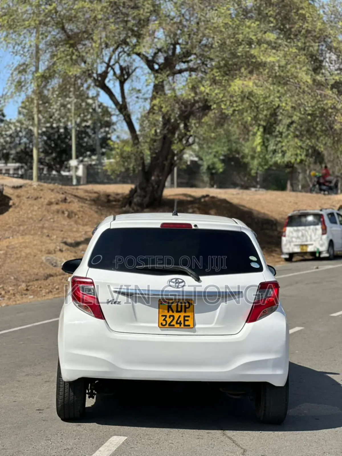 Toyota Vitz 2017 White